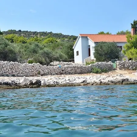 Tatil Evi Fisherman's House Zut Pristanisce